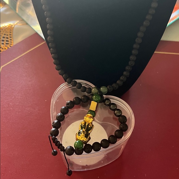 Handmade Black Natural Stone/Green Gold Dragon “22” in Necklace / Bracelet Set. - Picture 5 of 6